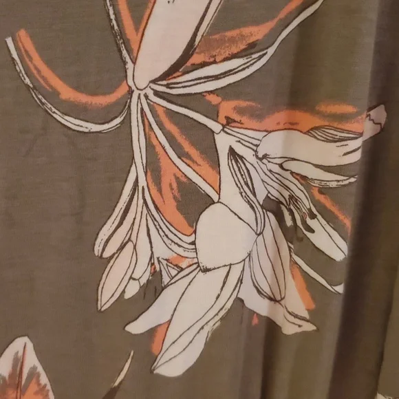 G by Giuliana Olive Green and Pink V-Neck Maxi Dress Size 2X with Flowy Sleeves - Picture 4 of 4